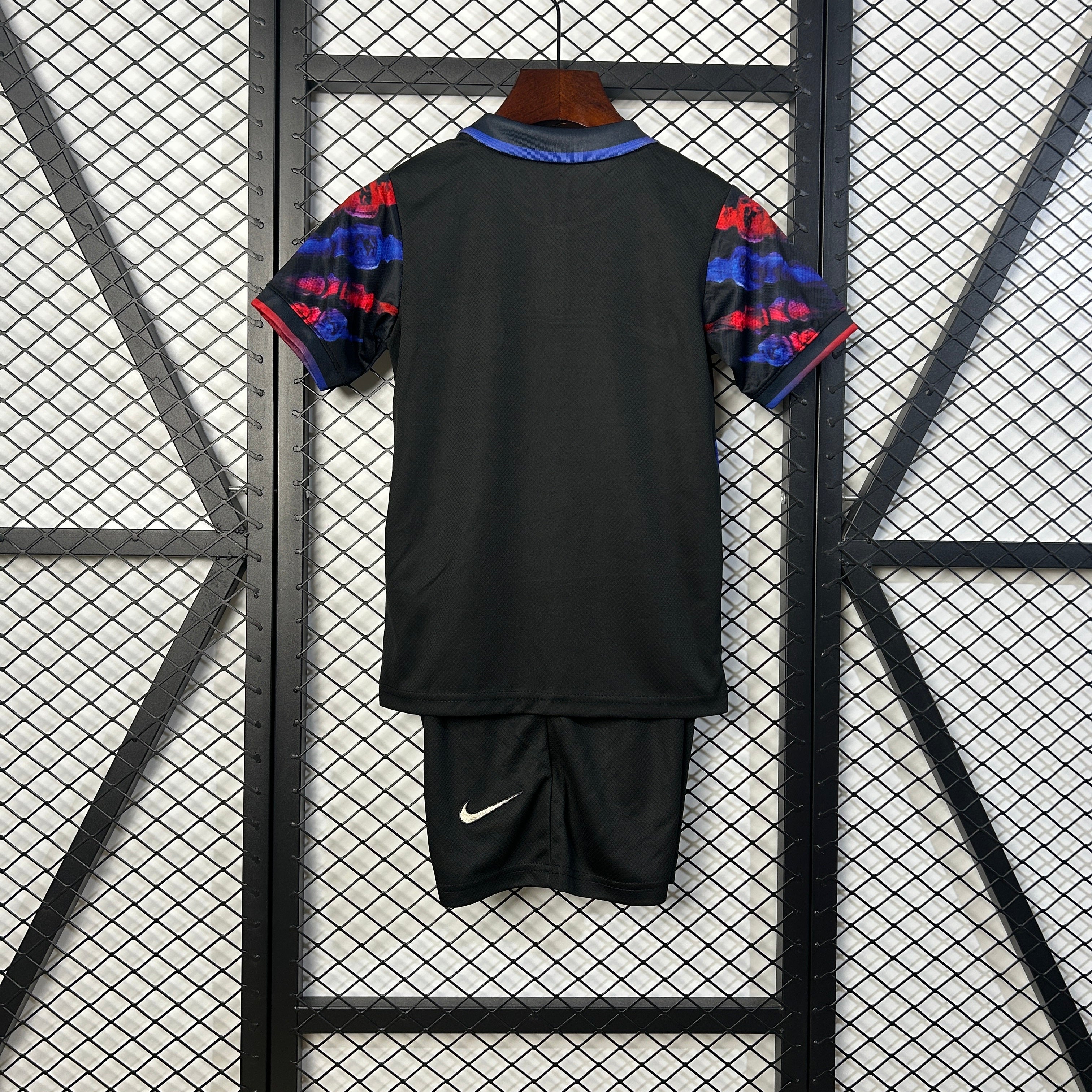 Maillot FCB Enfant + short