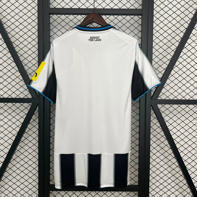 Maillot de Newcastle domicile