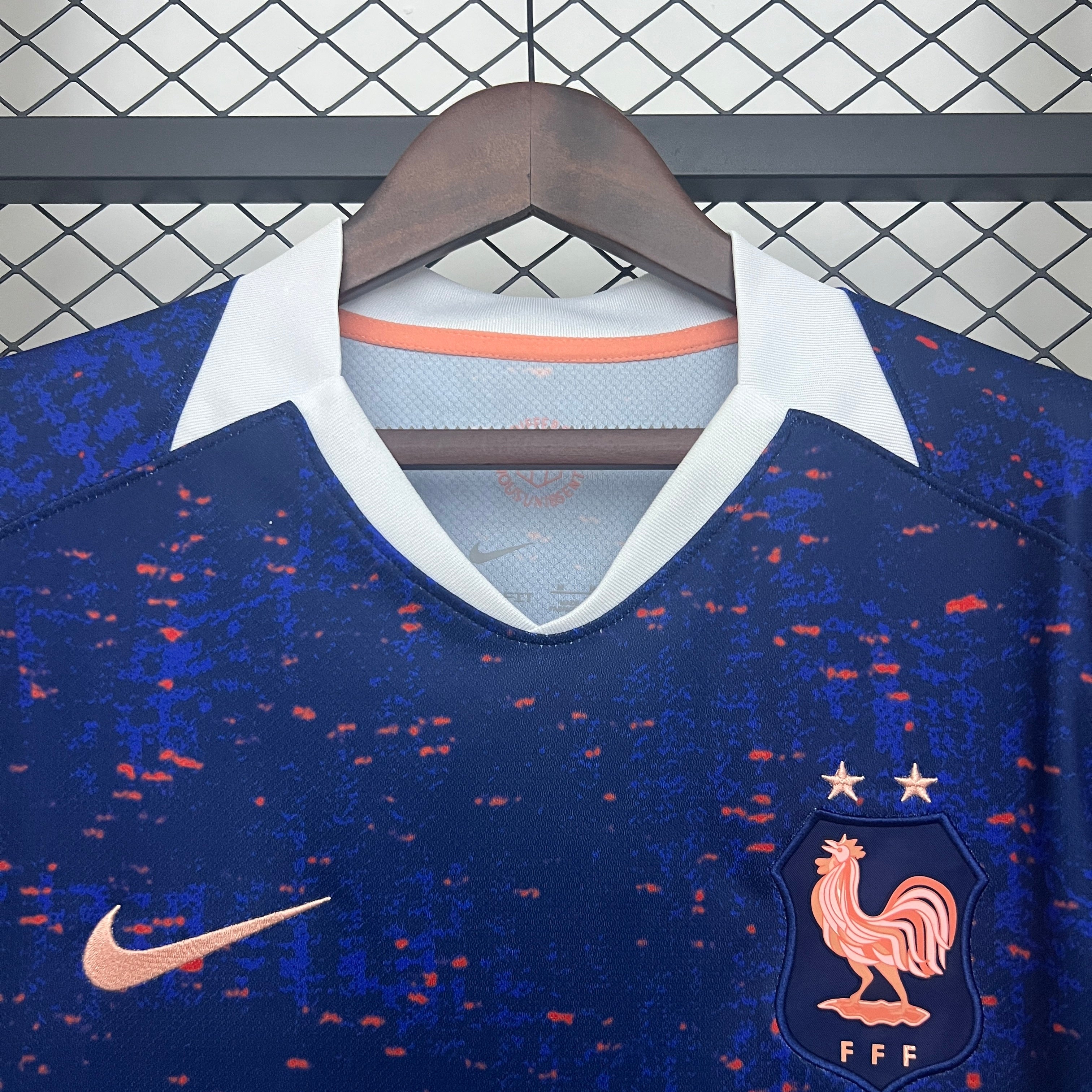 Maillot domicile de l’équipe de France 25-26