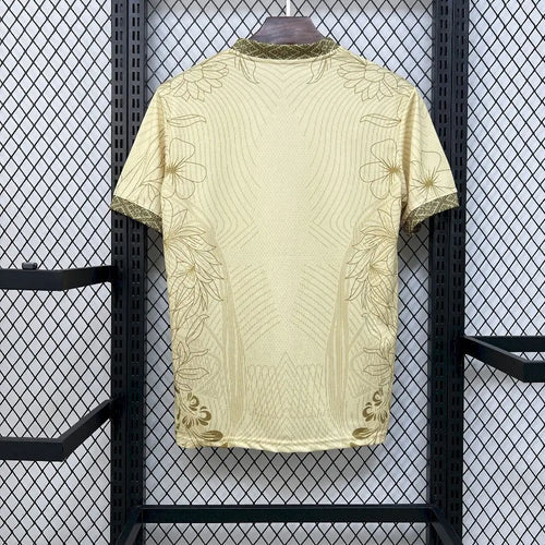 Maillot du Brésil Concept doré